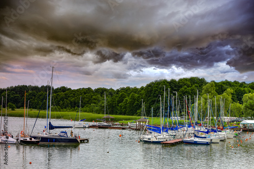 Fototapeta Naklejka Na Ścianę i Meble -  Mazury-w oczekiwaniu na burzę