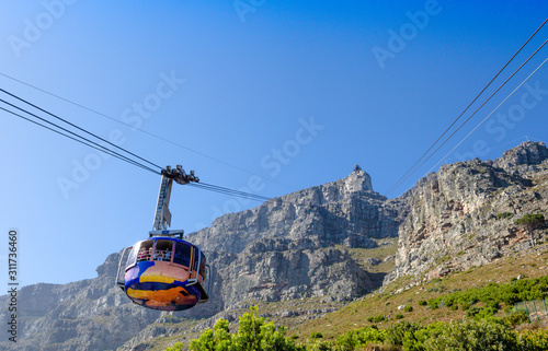 Foto Cableway and car up to Table Mountain, Cape Town, South Africa