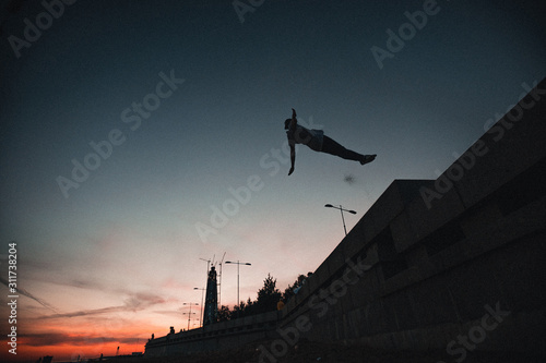 fall, flight of freedom © Vitaly