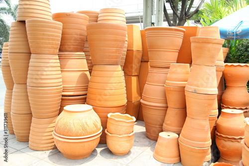 flower pots for sell © Suwit