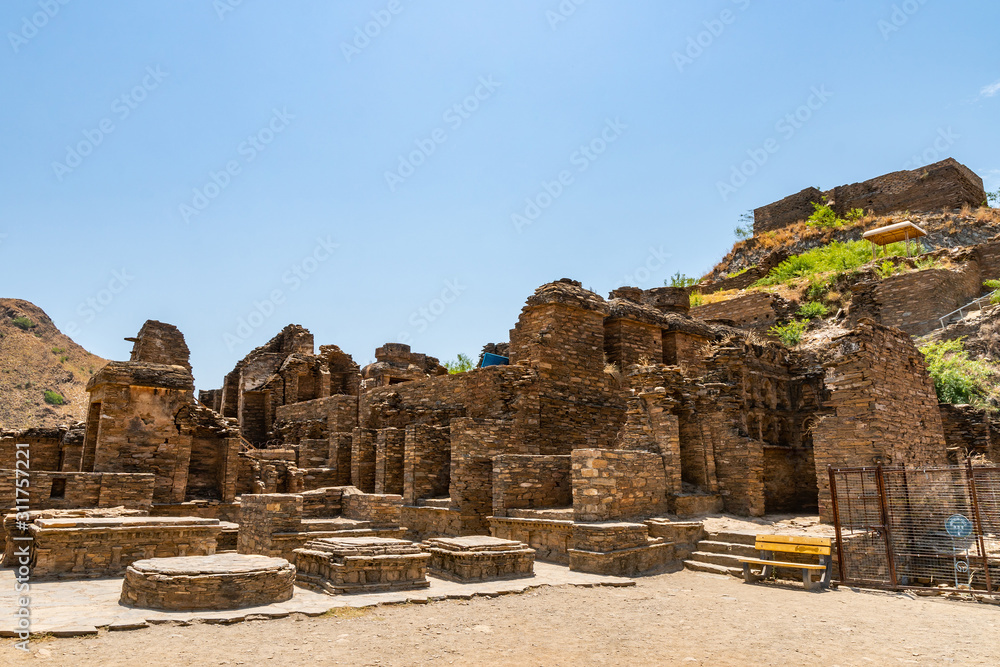 Mardan Takht-i-Bahi Throne 16
