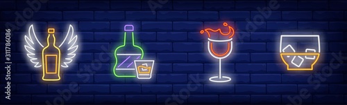 Alcoholic drinks neon sign set