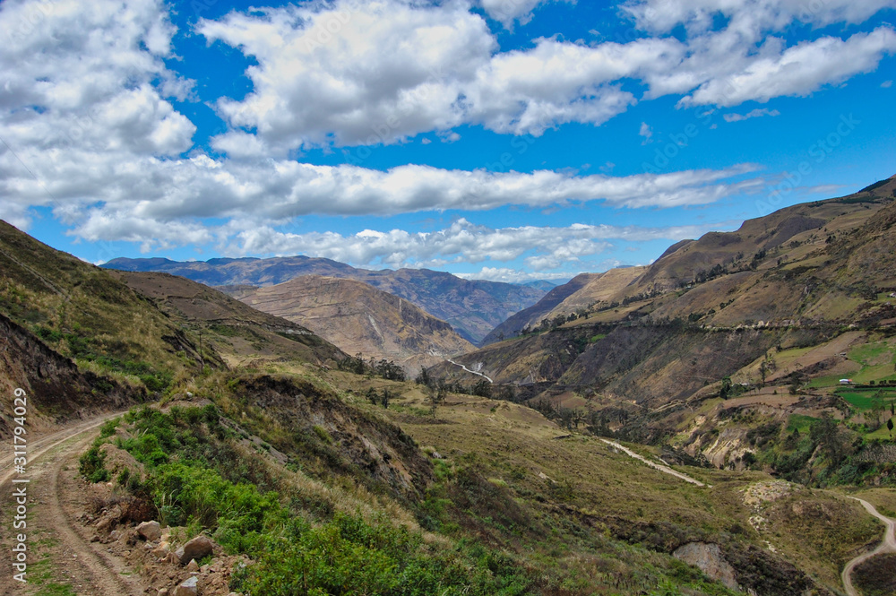 Ruta Riobamba Nariz del Diablo, Alausi, Tixán, Achupallas