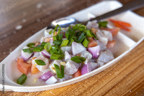 raw seafood dish native to the Philippines food Kinilaw