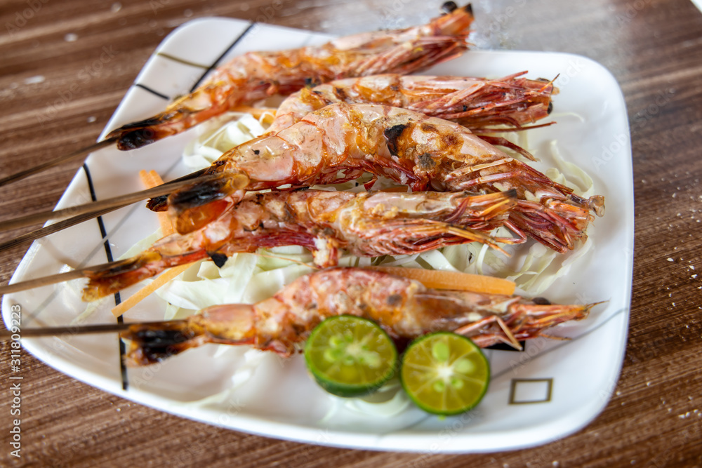 Grilled shrimp with calamansi Grilled shrimp with calamansi