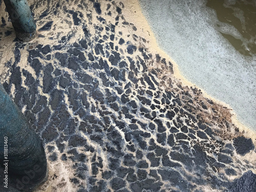 Konstfotografi Sewage wastewater discharge from industrial pipe