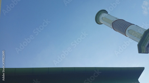 Cuadro en lienzo minarets and beautiful blue sky backgrounds