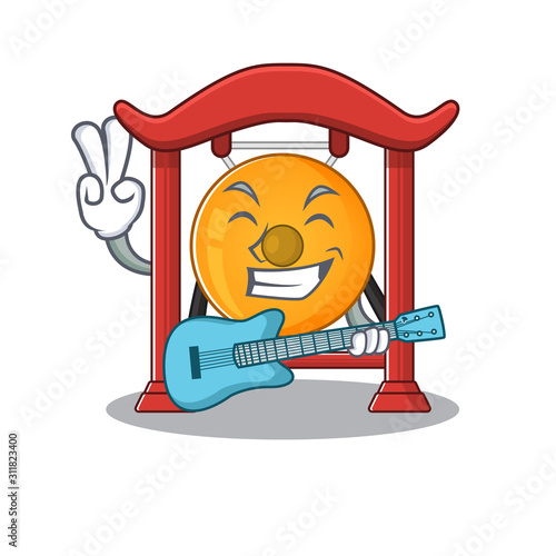 Supper cool chinese gong Scroll cartoon performance with guitar