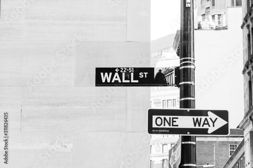 Wall St.