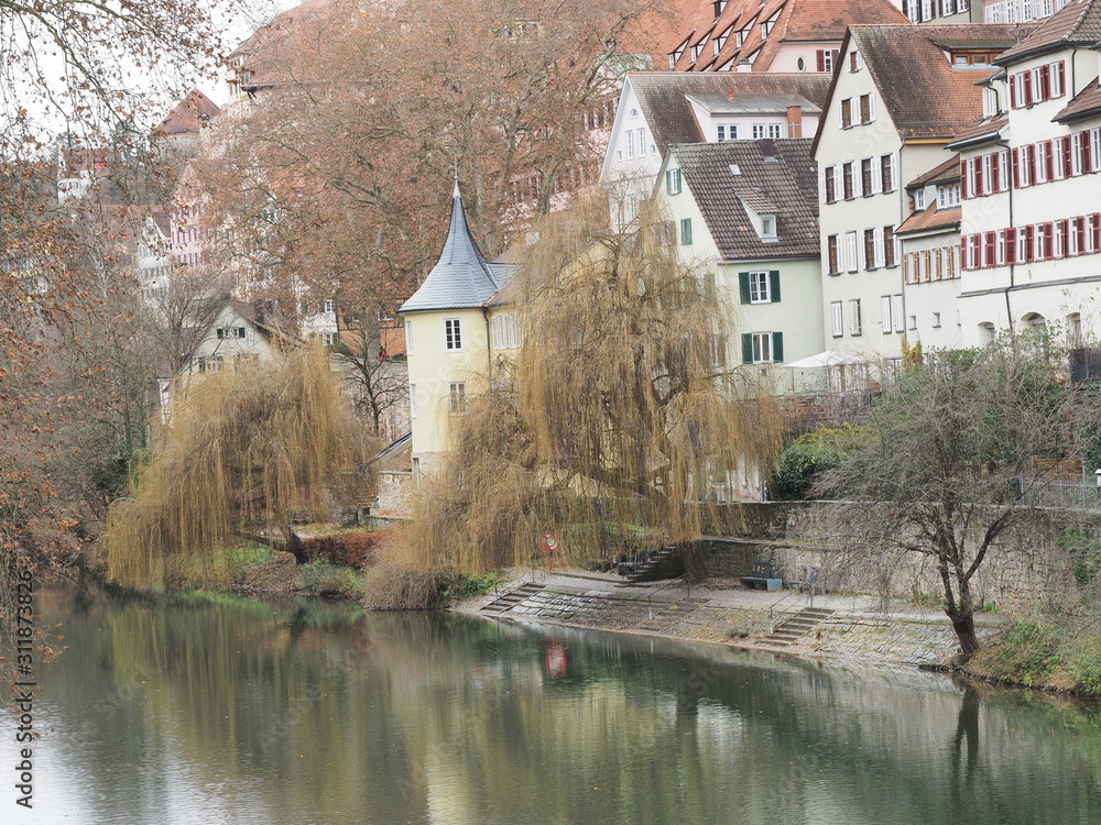 Fototapeta premium Universitätsstadt Tübingen - Neckarfront