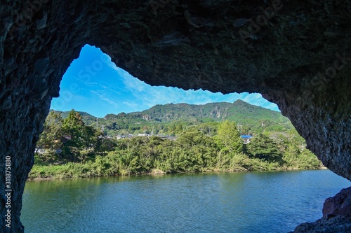 耶馬渓 青の洞門から見た情景＠大分 © Scott Mirror