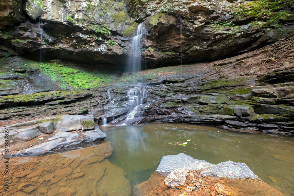 Naklejka premium Unnamed Falls on Daniel Creek, Cloudland Canyon State Park, Georgia 