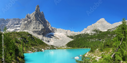 Fototapeta Naklejka Na Ścianę i Meble -  Turquoise Sorapis Lake with Dolomite Mountains, Italy, Europe