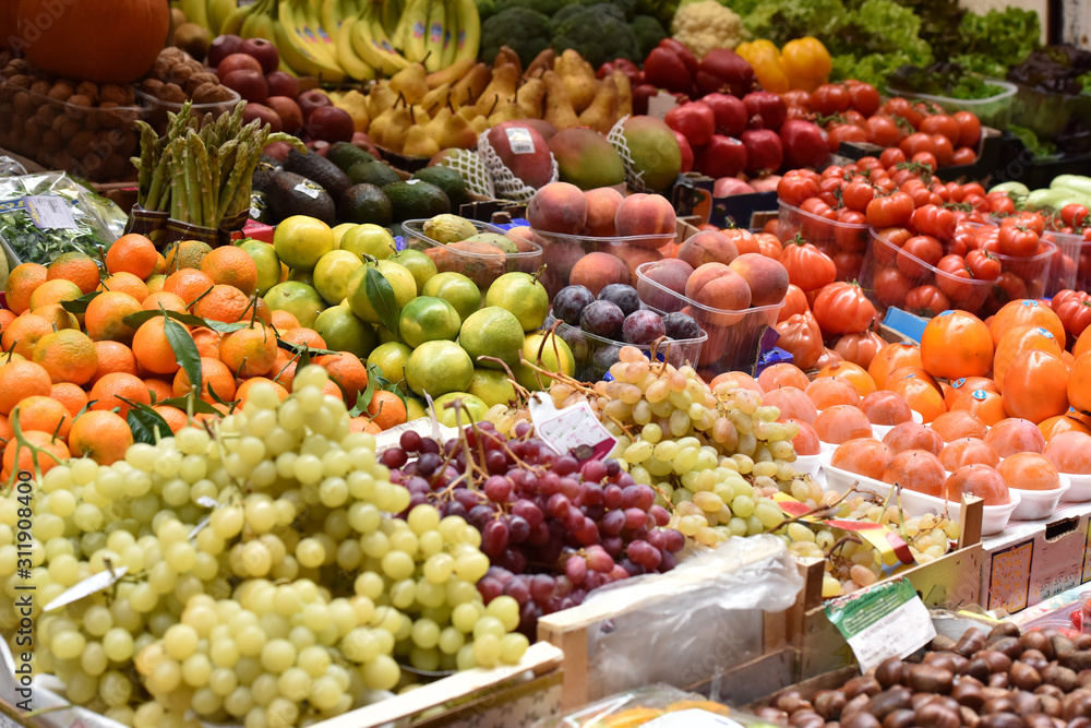 Vegetables and fruits are sold in the market.