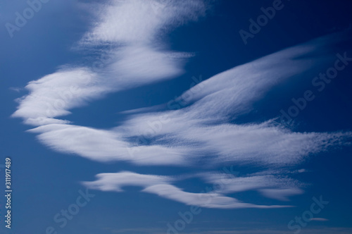 cloud cirrus formation