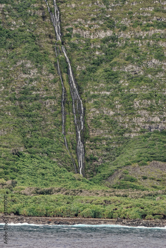 Molokai's Sea cliffs - Hawaii photo