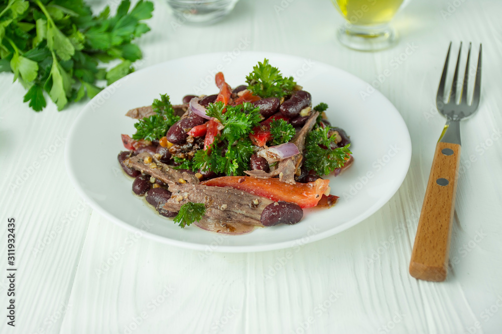 Beef Salad with Beans, Sweet Peppers. Salad Beef Salad with Beans, Sweet Peppers. Salad