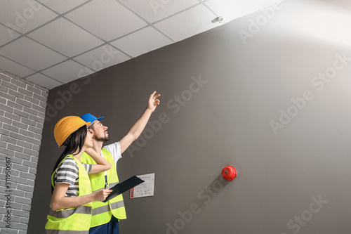 Fire safety specialists ins...