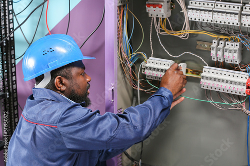 African-American electricia...