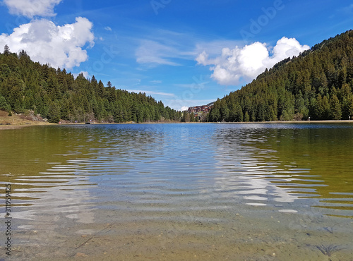 Lac de Tueda, Méribel, Alpes françaises photo