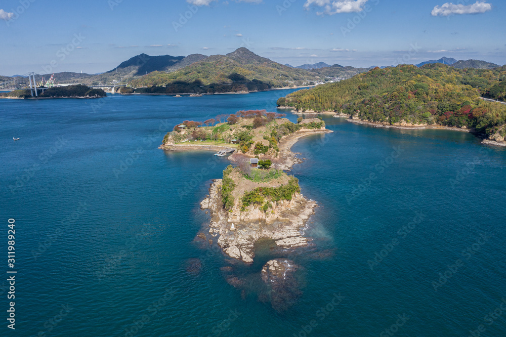 能島(愛媛県今治市/しまなみ海道) 空撮 能島(愛媛県今治市/しまなみ海道) 空撮