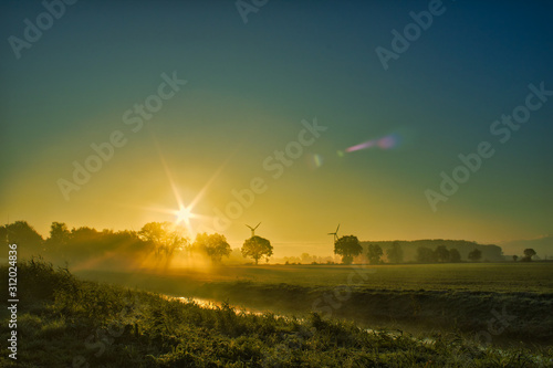 Sonnenaufgang in der Eicklinger Feldmark photo