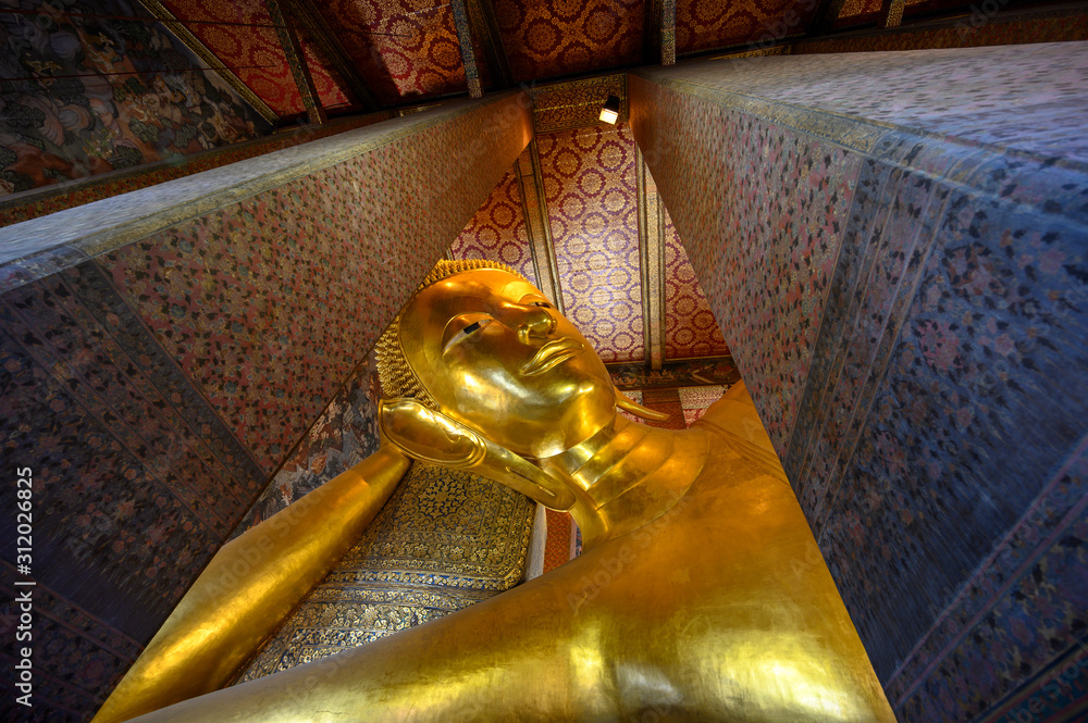 Bouddha couché Wat Pho Bangkok
