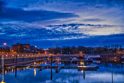 Hafen von Celle bei Morgendämmerung