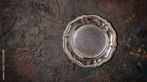 Tablou pe pânză Single vintage silver plate
