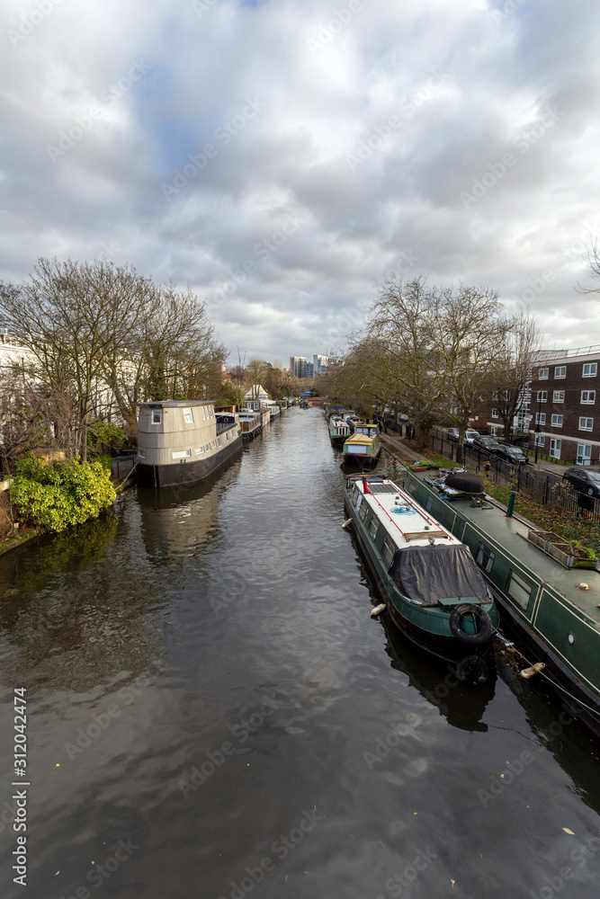 Naklejka premium Little Venice in London, Paddington on a winter day