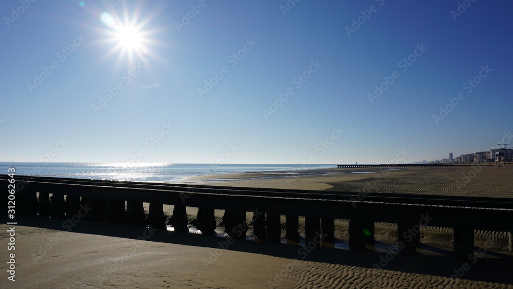 Fototapeta premium bridge at sunset