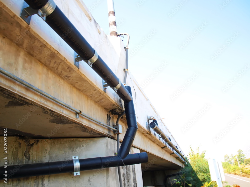 Bridge Drainage System, HDPE Black Plastic Pipe Bridge Drainage System Bridge Drainage System, HDPE Black Plastic Pipe Bridge Drainage System
