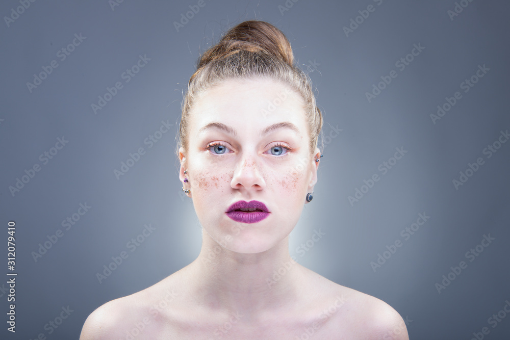 astonished portrait astonished portrait