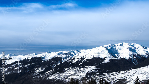 neige  hiver  montagne  paysage  alpes  ciel  nature  ski  panorama  nuage  bleu  froid  pic  glace  alpestre  blanc  voyage  vue  haute  rocher  glacier  beau  panoramique