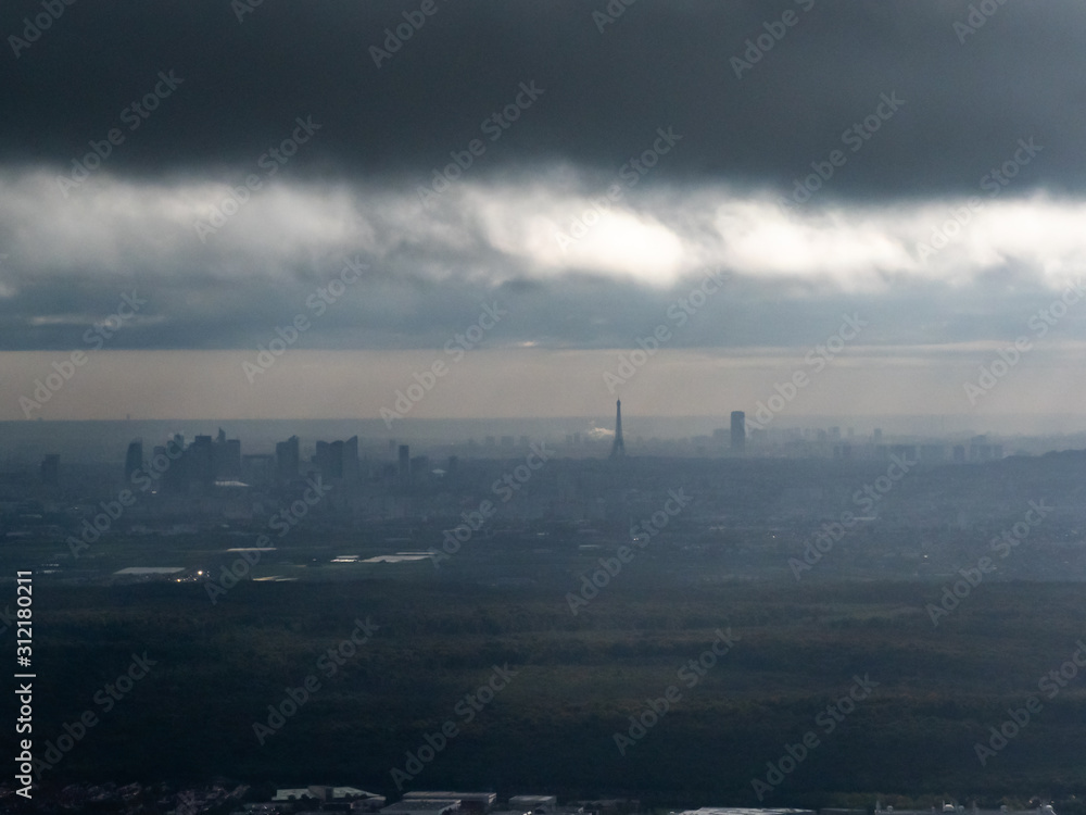 vue aérienne de Paris et La Défense