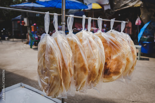 Photos Close-Up Of Crisp Rice-Cakes