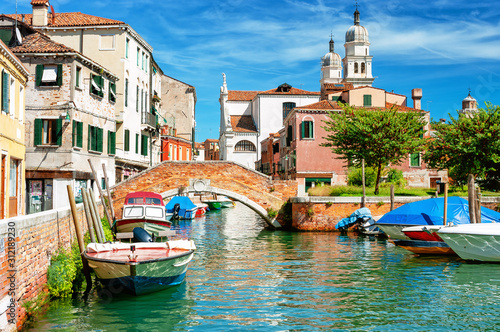 Obraz na płótnie Canal in Venice Italy w salonie