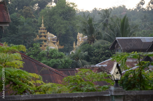 unterwegs in Yangon: Pagoden photo