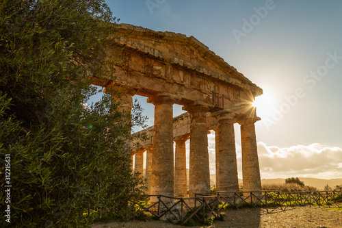 Принти на полотні Temple of Segesta (Tempio di Segesta), Sicily, Italy