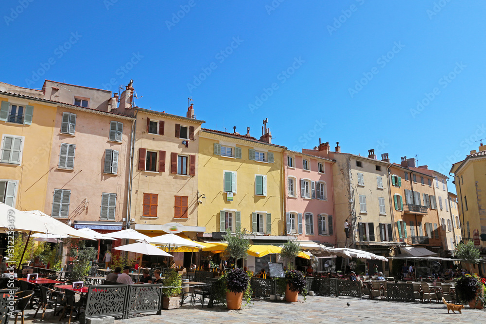 France, Provence , Hyeres, market place