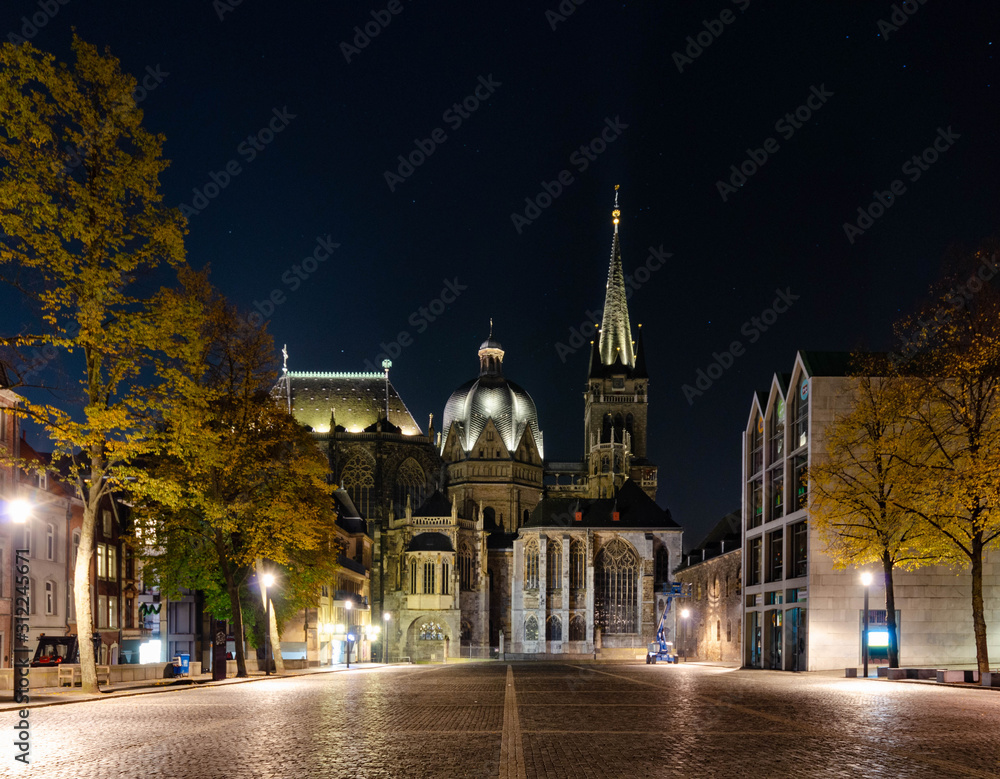 Fototapeta premium Aachener Dom