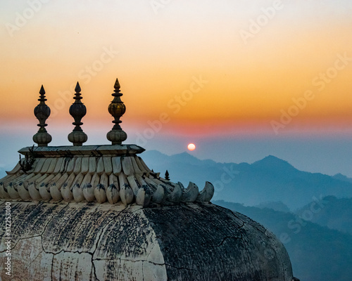 Kumbhalgarh Fort, Rajasthan, India photo