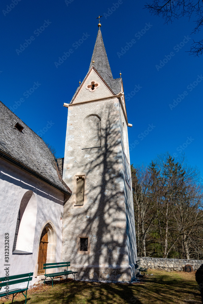 Fototapeta premium Maria unter der Linde, Georgenberg