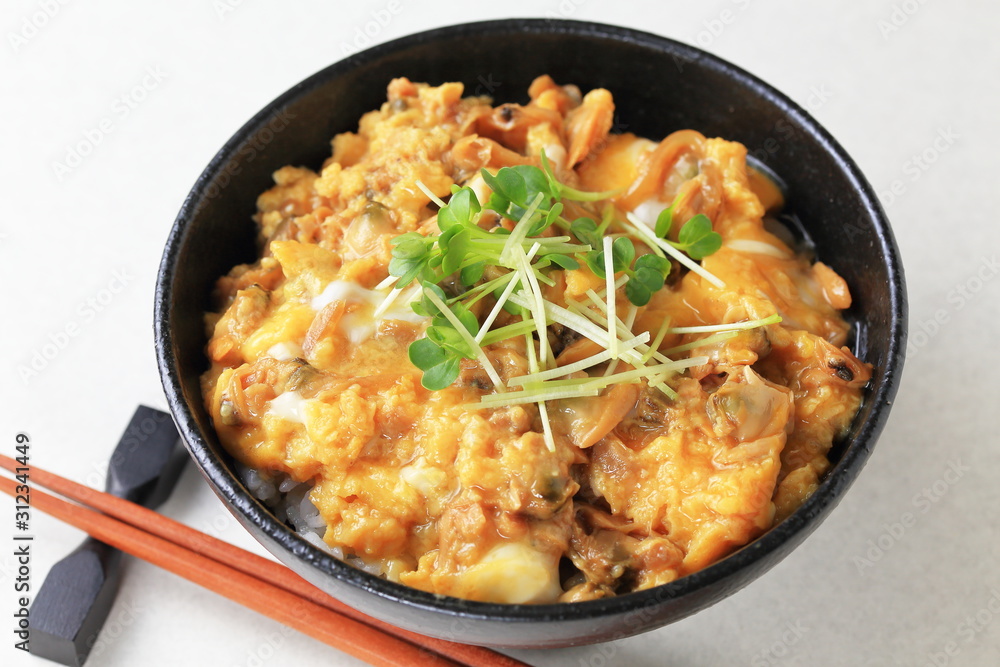 あさりの卵とじ丼 あさりの卵とじ丼