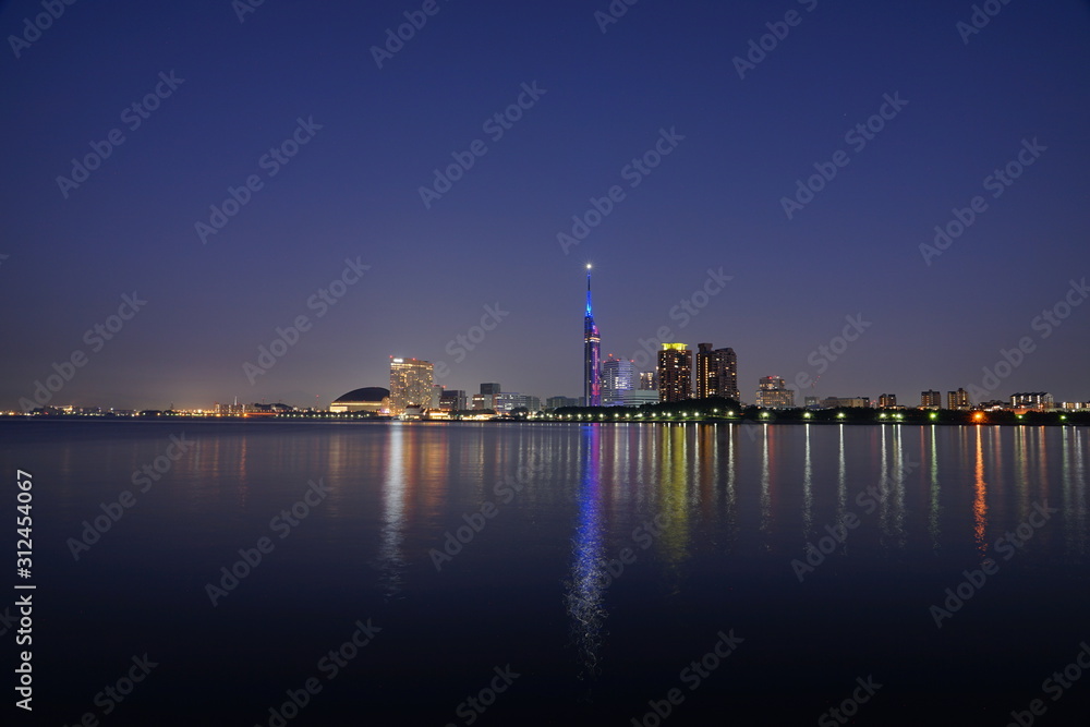 福岡シーサイドももちエリア風景夜景