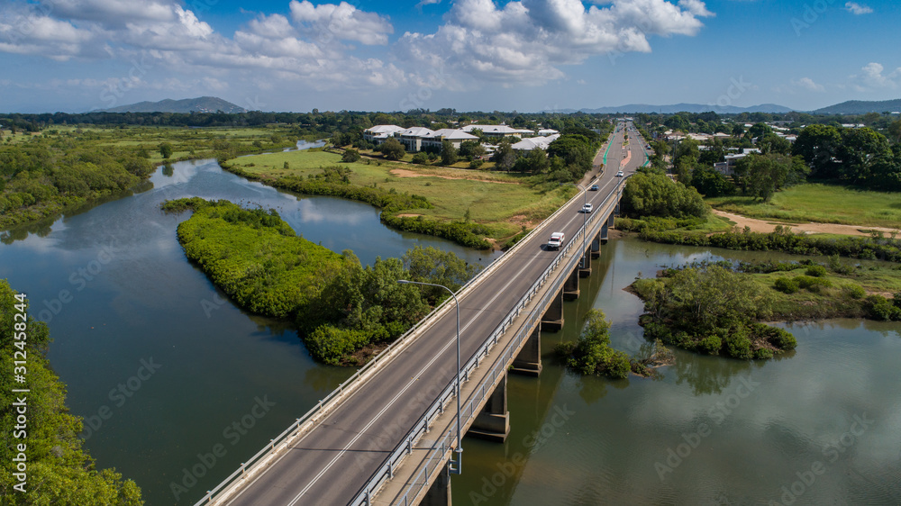 Fototapeta premium Townsville, Qld - Ross River Bridge, Bowen Rd