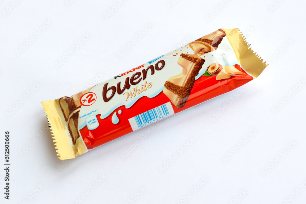 Kinder Bueno White Chocolate is a Confectionery Product Brand Line of  Italian Confectionery Multinational Manufacturer Ferrero Editorial Photo -  Image of beige, italian: 168035391