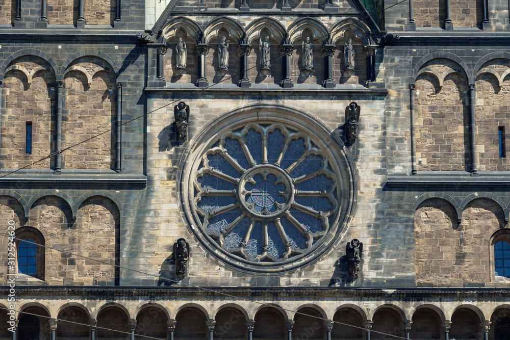 Front View of the Bremen Cathedral (Dom or St. Petri Dom), Germany, Europe