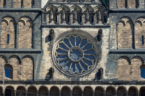 Obraz na płótnie Front View of the Bremen Cathedral (Dom or St. Petri Dom), Germany, Europe w salonie