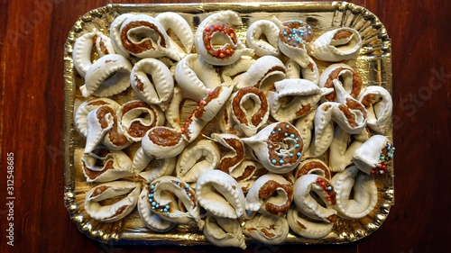Foto homemade tericche, traditional Sardinian sweets